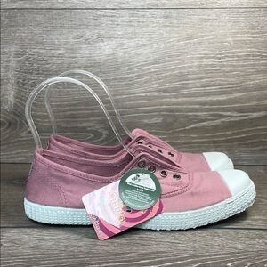 NEW Cienta Pink Canvas Big Girl Sz 4 Slip On Elastic Cap Toe No Lace Sneakers